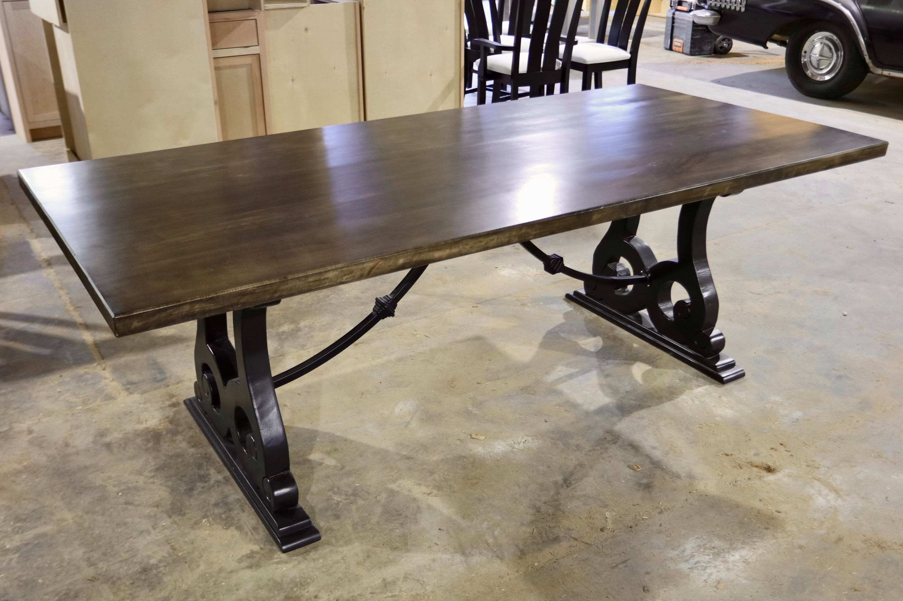 The Janet Farm Table
