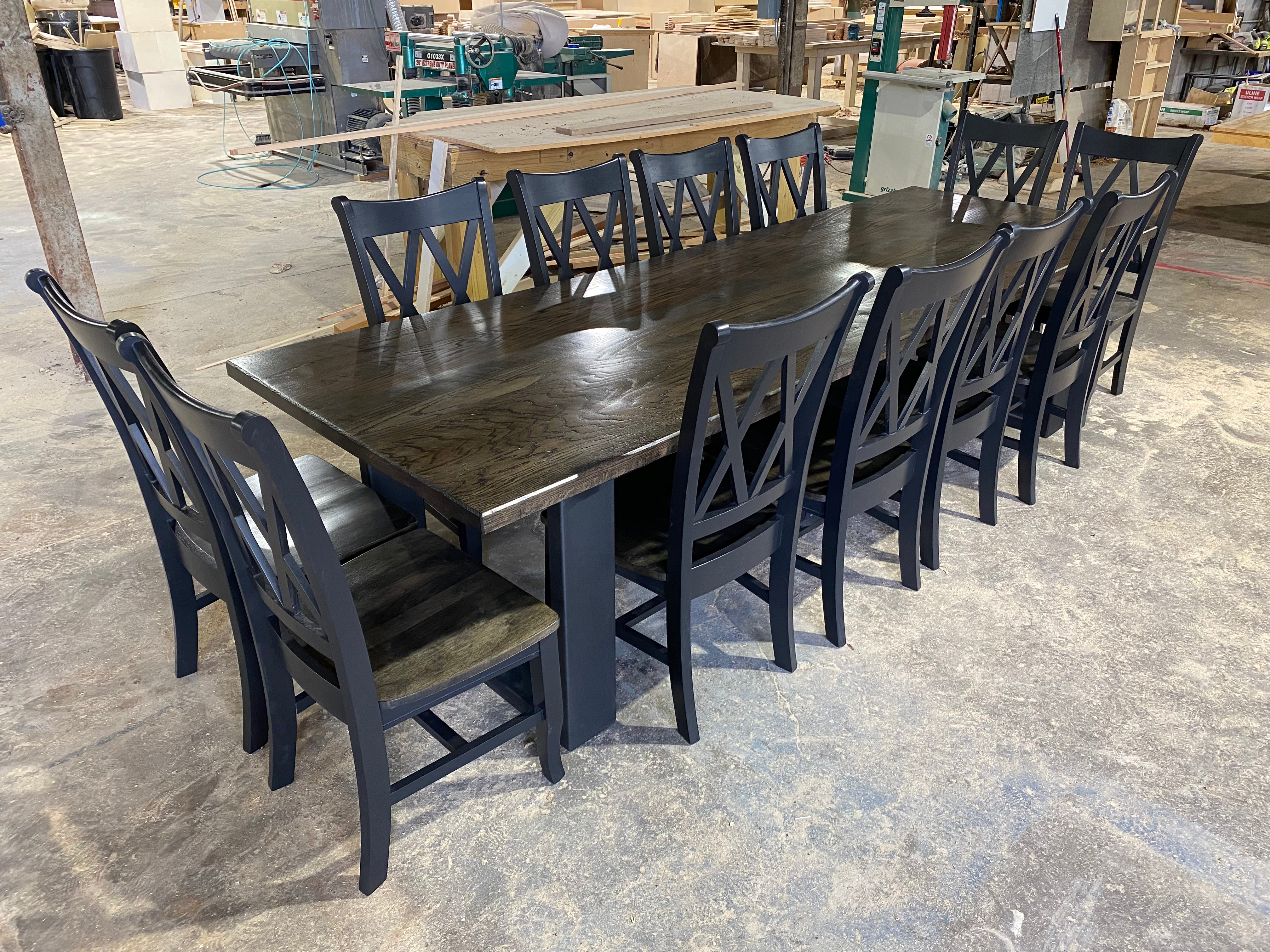 The Modern Lydia Table
