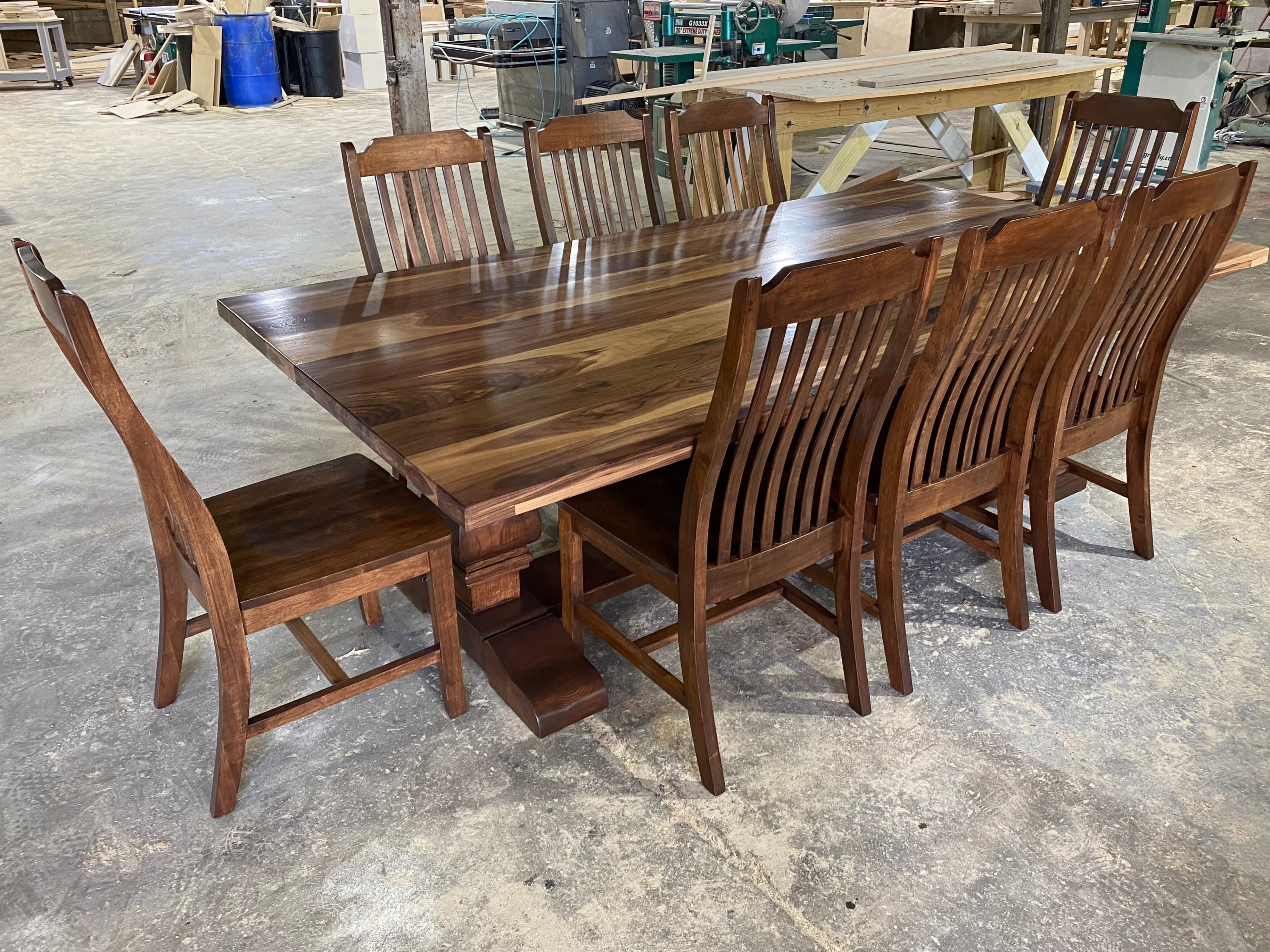 The Joyce Farm Table