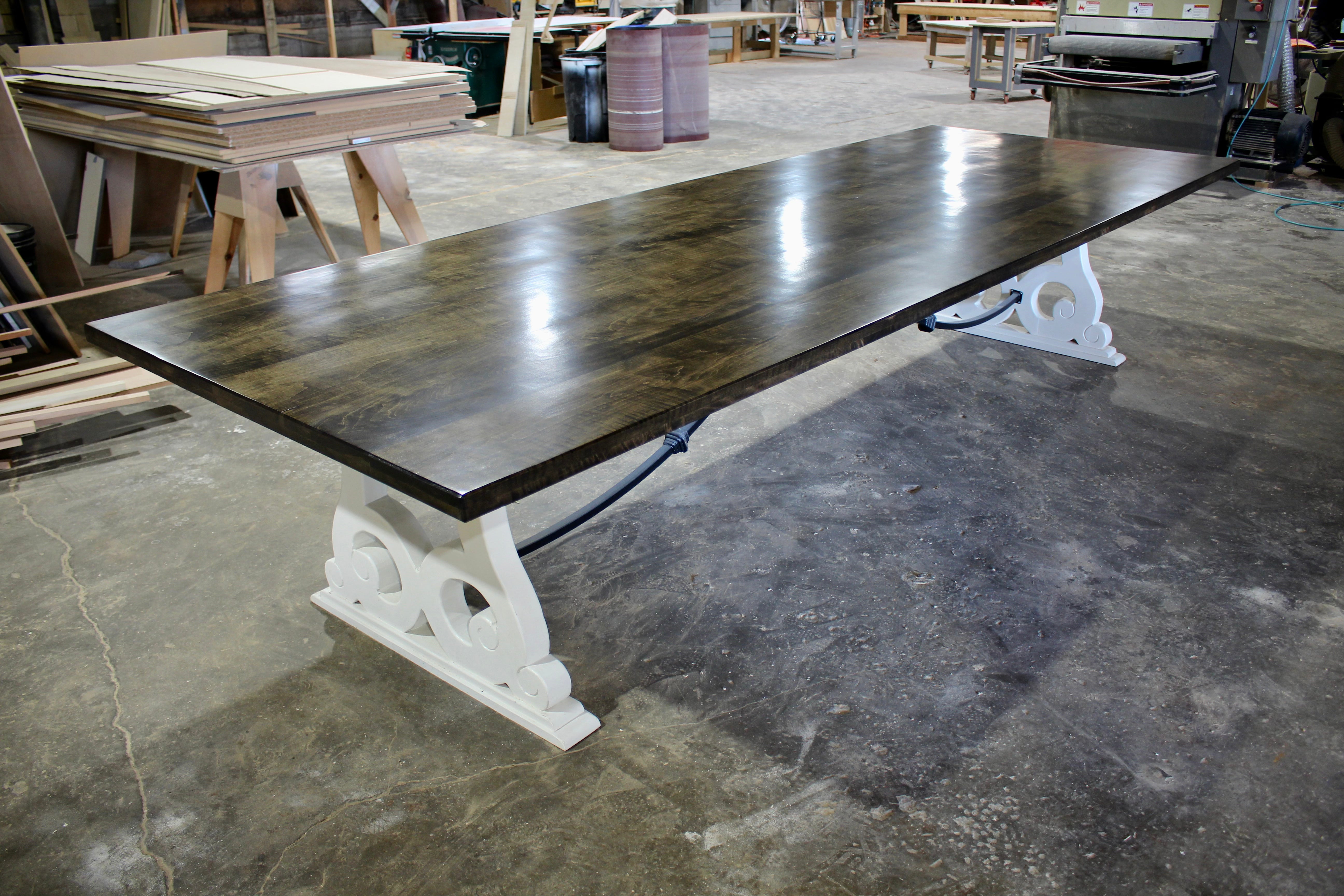 The Janet Farm Table