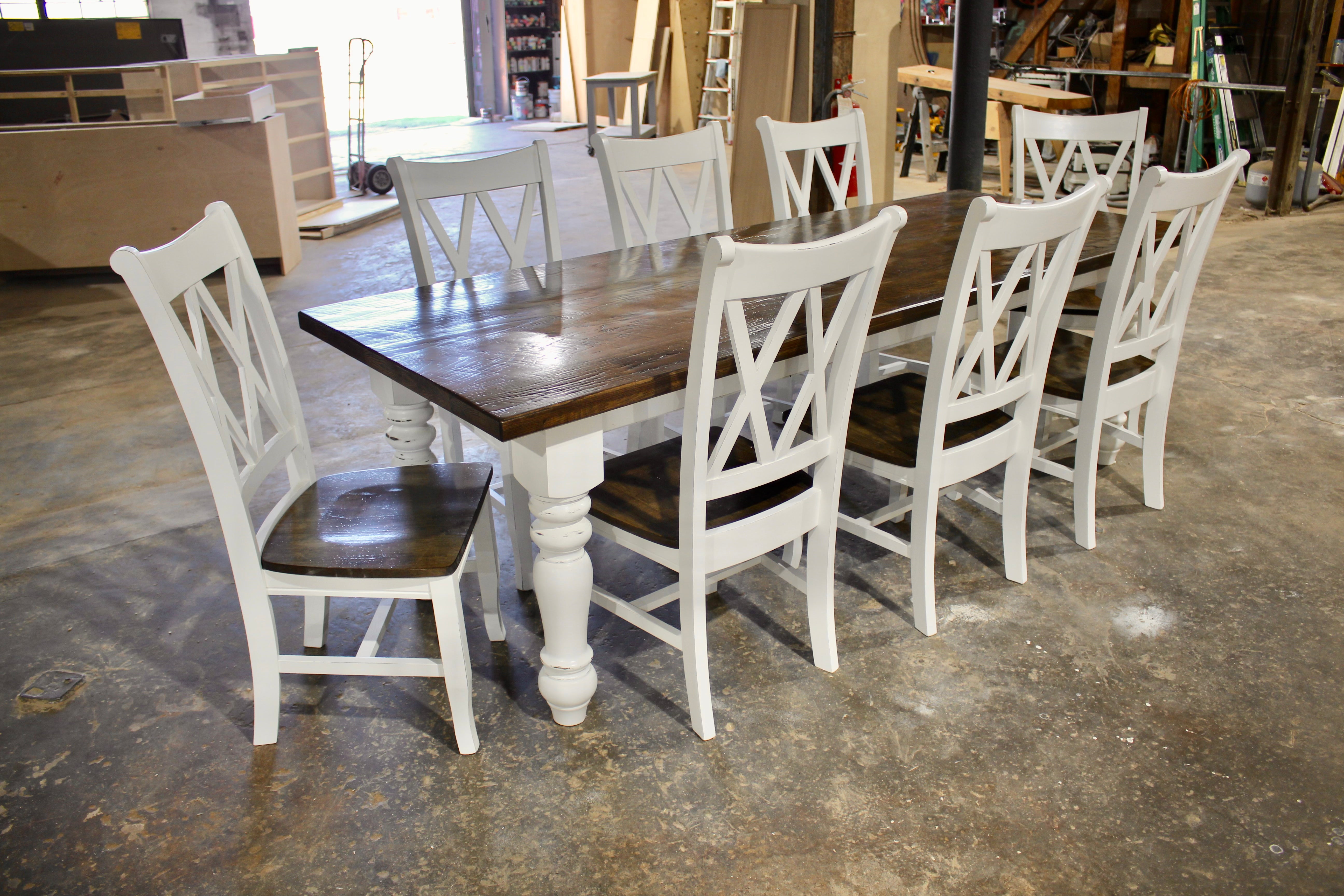 The Elizabeth Farm Table