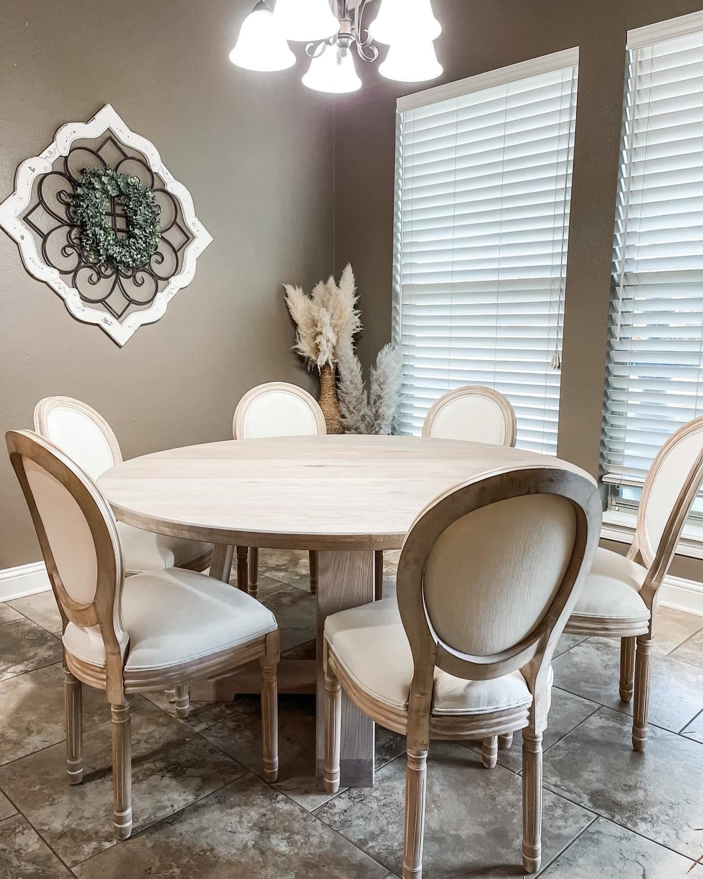 The Katherine Round Table
